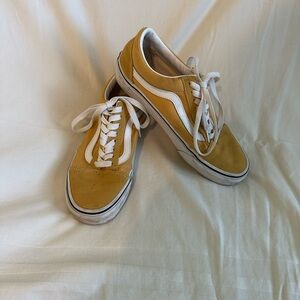 OLD SKOOL YELLOW VANS